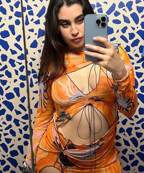 Lauren Jauregui Images