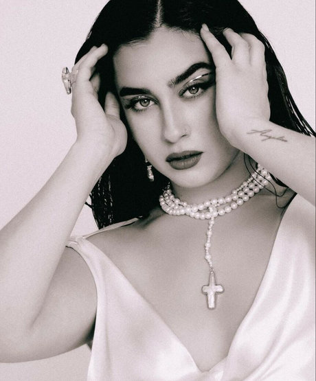 Lauren Jauregui porn model pic