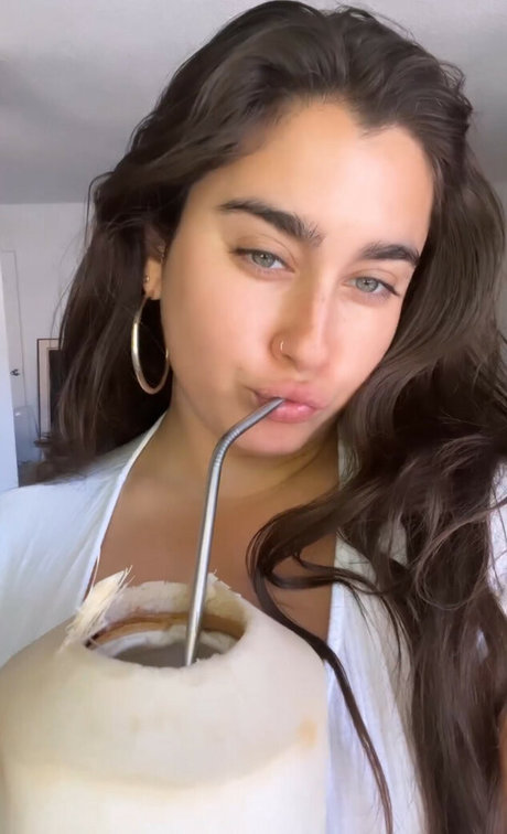 Lauren Jauregui pretty pornstar img