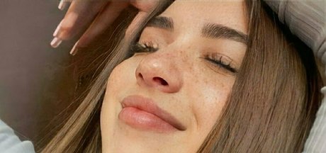 victoria hampton model sexy img