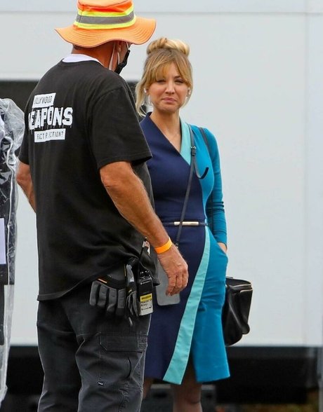 Kaley Cuoco xxx actress pics