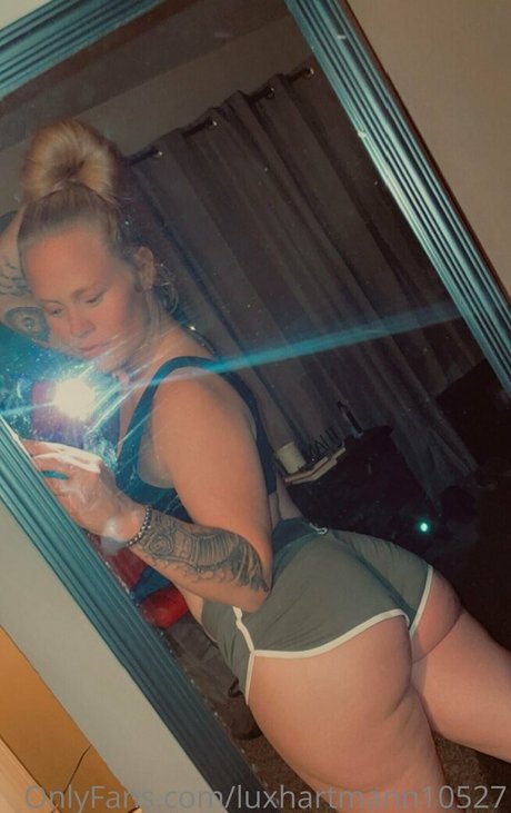 big pussy lips onlyfans hot naked pic