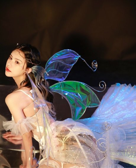 blonde cumshot onlyfans beautiful picture