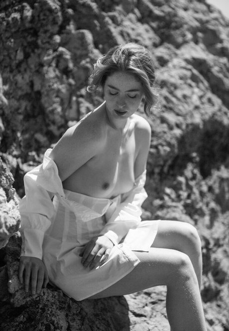 female fitness onlyfans free image