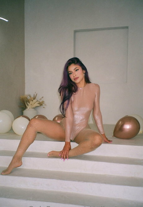 sterlingtorress pornstar naked img