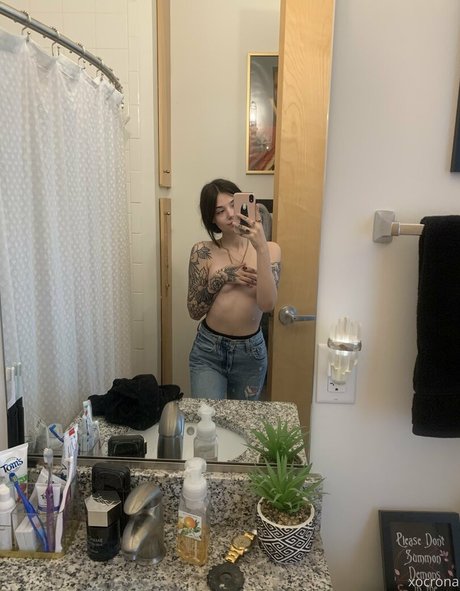 sexy milf onlyfans sexy nude photo