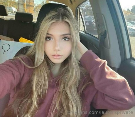 teacher milf onlyfans hot nude pic