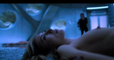 Dichen Lachman nice pornstar pictures