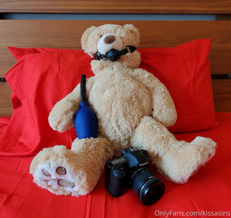 big tits gym onlyfans adult picture