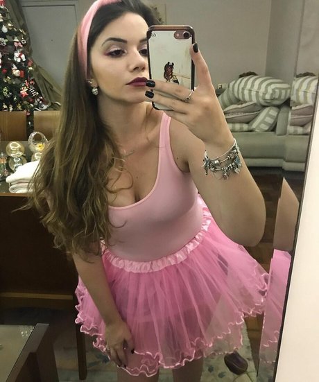 bikini teen onlyfans free porn img