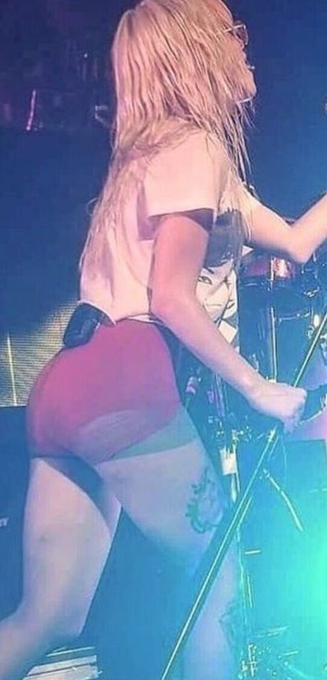 wife blowjob onlyfans xxx pic