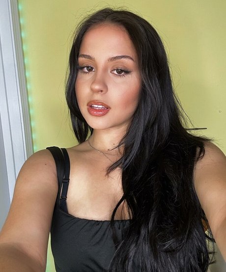 pov teen onlyfans erotic pics