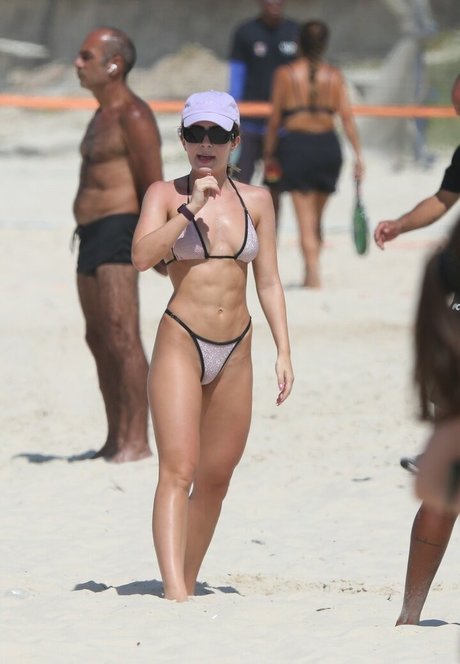 Jade Picon model perfect pictures