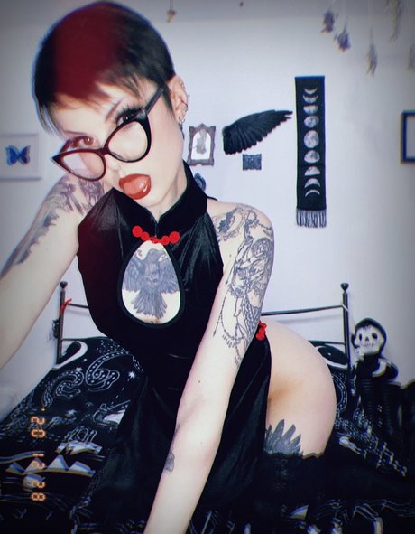 FaerieBlossom sex pornstar pics