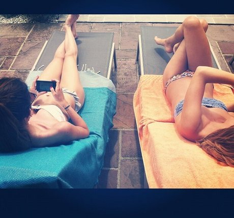 Alice Isaaz pornstar erotic gallery