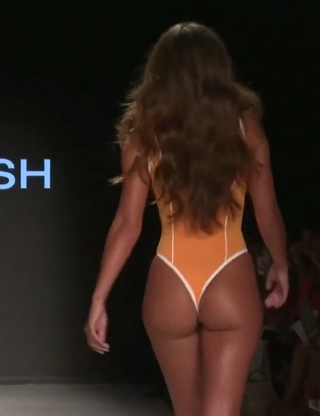 chubby nerd onlyfans free img