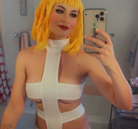 arab milf onlyfans sexy nude gallery