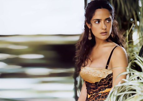 short teen onlyfans top photos