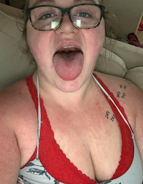 ladykeepsherlegsopen sexy actress pictures