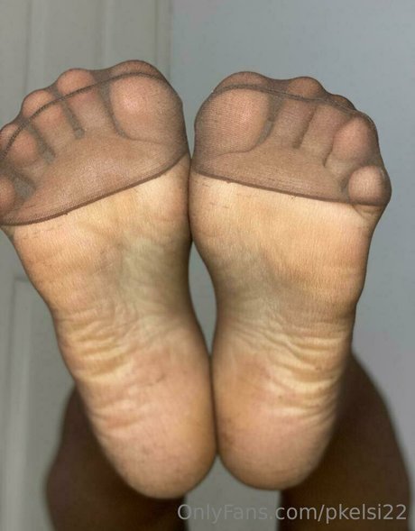 pkelsi22 erotic model archive