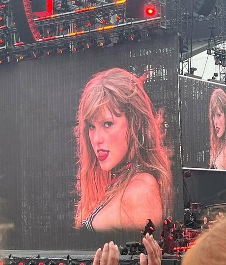 petite ebony onlyfans art nude photo