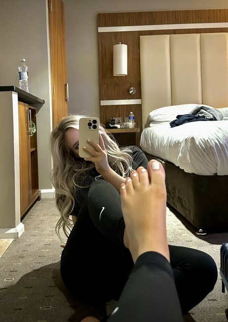 Decadex model beautiful galleries