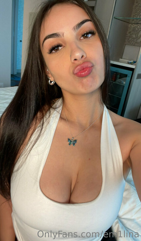 em1lina xxx actress pics