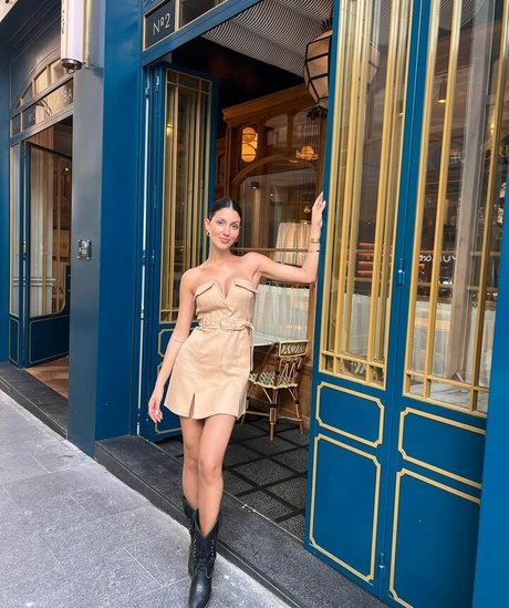 Tania Medina beautiful actress photos