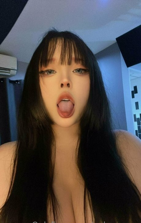 nekomomo nudes actress images