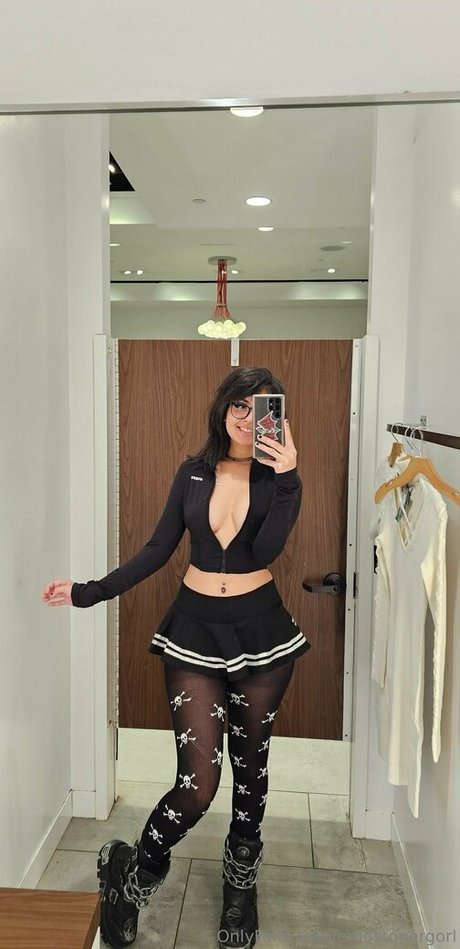 beautiful teen onlyfans perfect archive