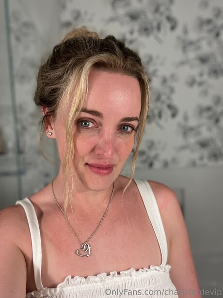 asian lesbian onlyfans hot nude image