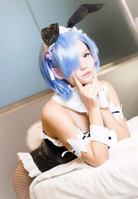 petite skinny onlyfans hot nude picture