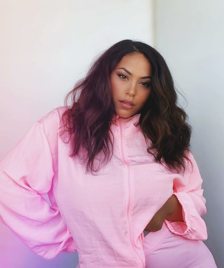 female fitness onlyfans hot nude images