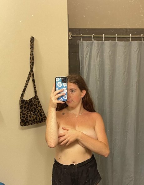 Haiden Taylor_ model top img