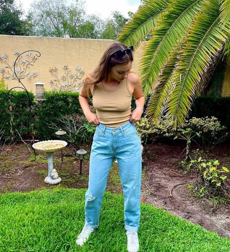 hairy granny onlyfans nude img