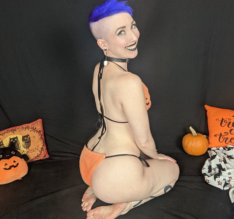 50 years old onlyfans pretty picture