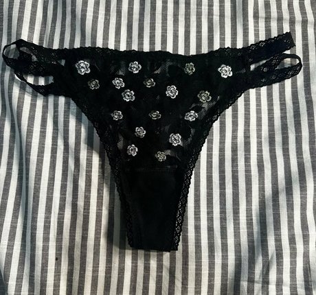 roleplay onlyfans erotic image