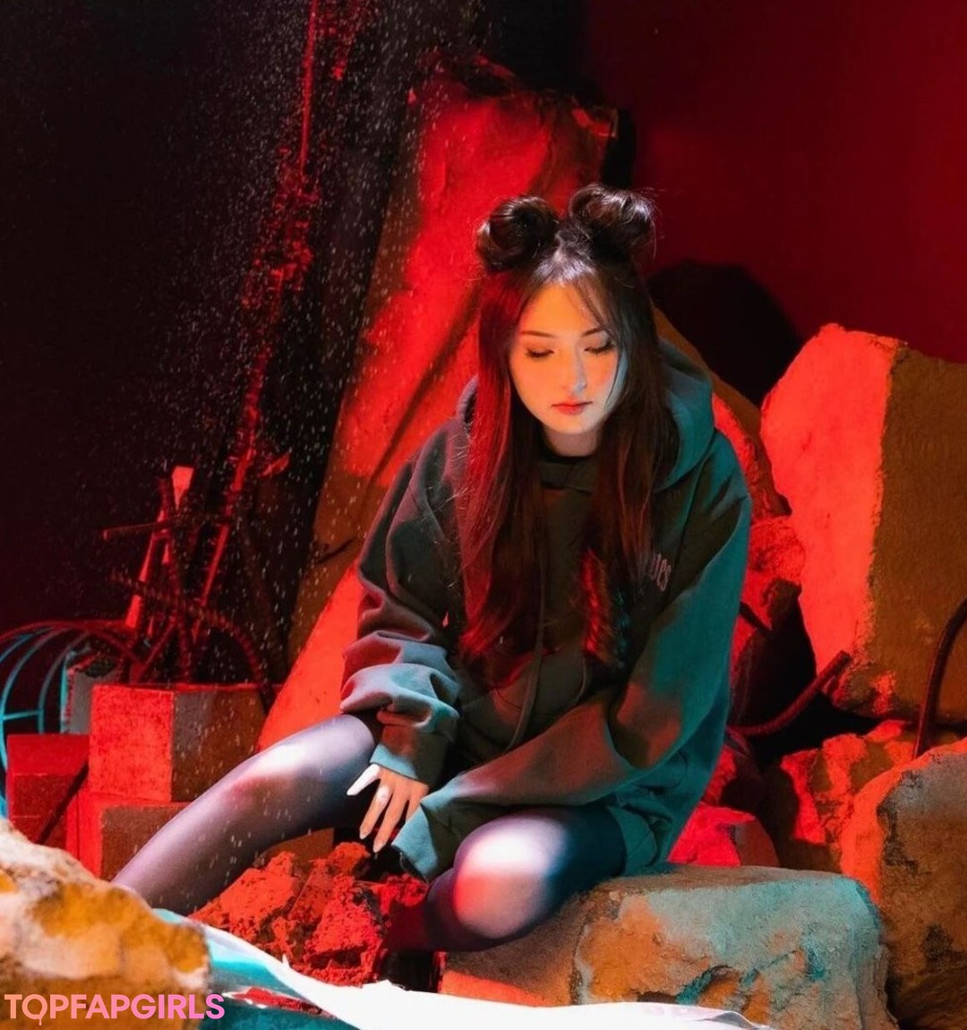 female masturbation onlyfans adult pic