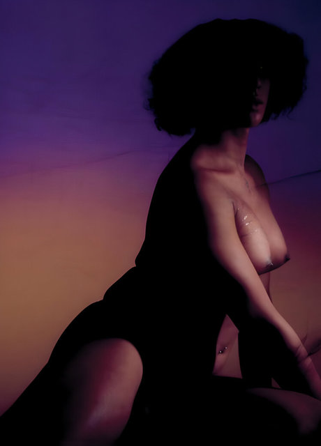 Linn Da Quebrada art pornstar photos