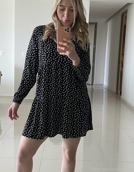 interracial lesbians onlyfans exclusive pic