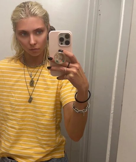 petite ebony onlyfans art porn image