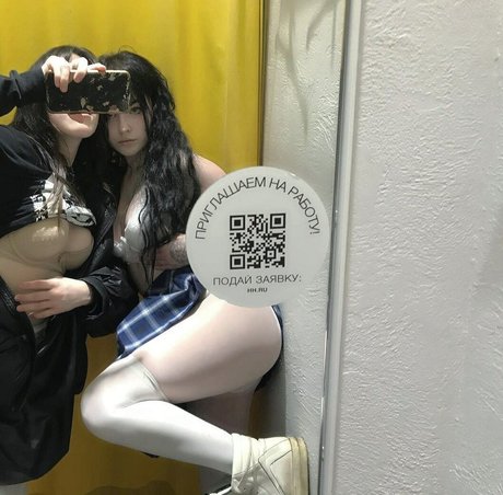 sqwrtick pornstar high quality pics