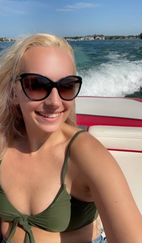 skinny model onlyfans beautiful xxx image