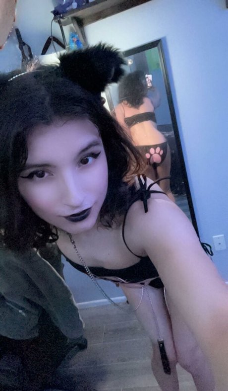 Whisperfem nude actress photos