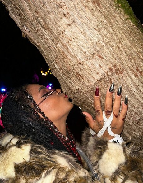 be rave model perfect galleries