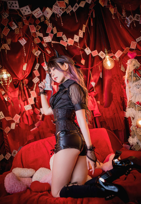 gorgeous milf onlyfans beautiful nude pics