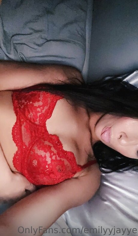 Emily Jaye pornstar erotic pic