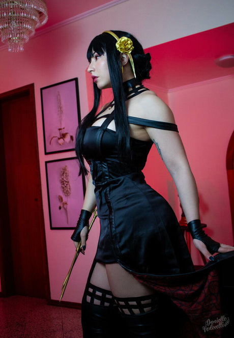 Danielle Vedovelli nude actress images