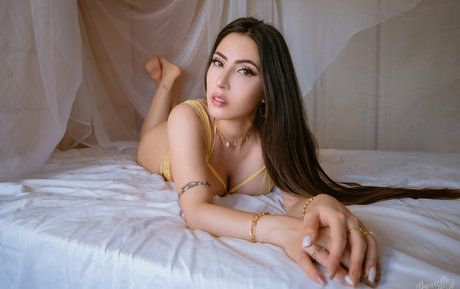 Danielle Vedovelli model xxx pictures