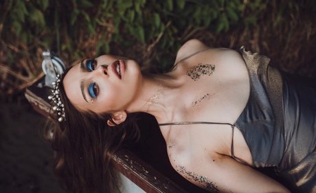 blonde cumshot onlyfans free naked photo